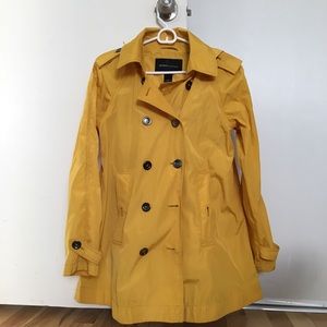 Rain coat by MODA international